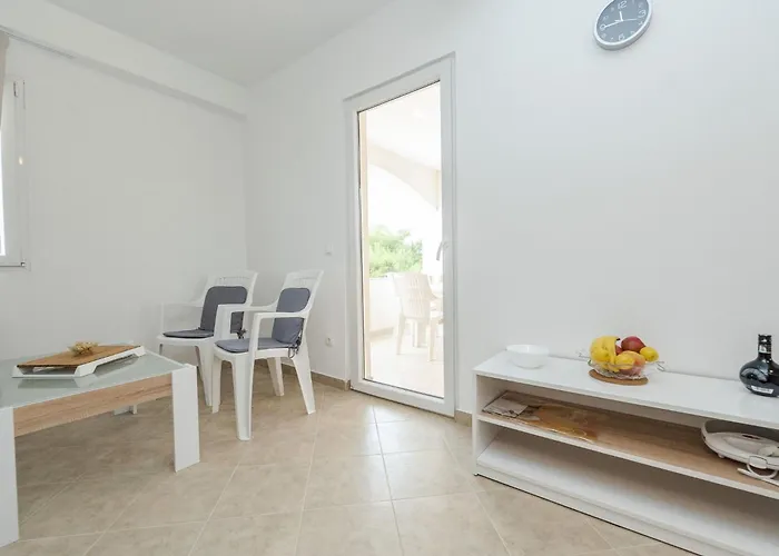 Apartman Simic 4 By Interhome Vir